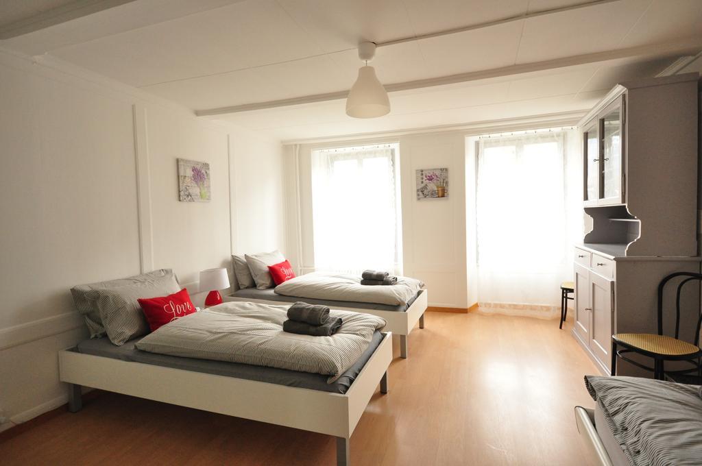 Townhouse II Sleeps 12 Guests Central Interlaken Buitenkant foto